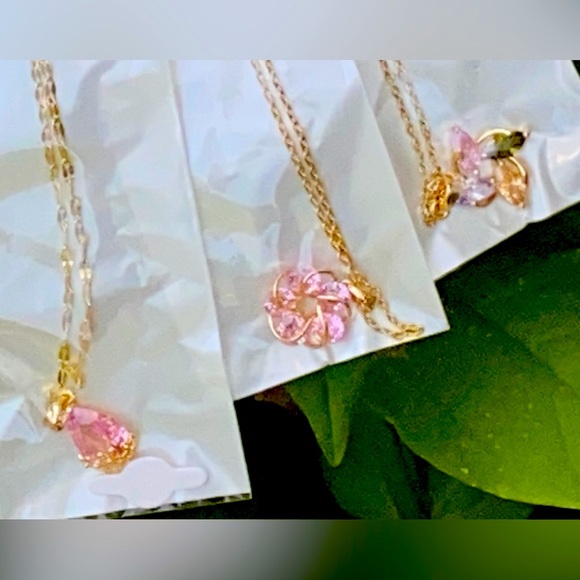 NWT-3 Styles🌸💧🍀Pretty🪞Sparkly Faux Swarovski Like Faceted Lab Created Stones - Picture 11 of 16